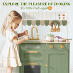 Cuisine en bois pour enfants avec évier