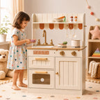 Cuisine en bois pour enfants avec évier