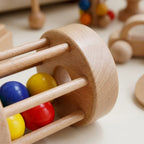 Jouet d'Éveil Sensoriel en Bois Naturel Montessori SproutHands™