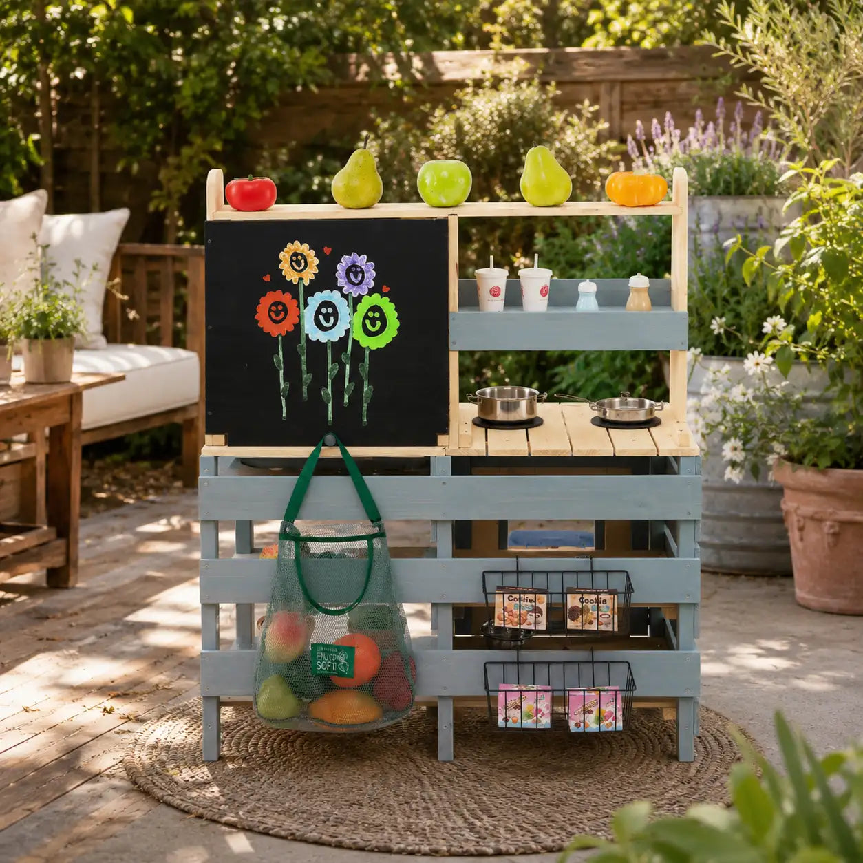 2-in-1 Outdoor Matschküche & Einkaufsladen SproutHands™