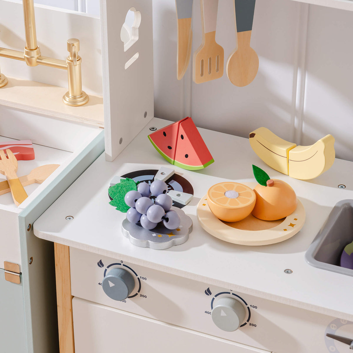 4-in-1 Wooden Cutting Food Playset - Lunamoa